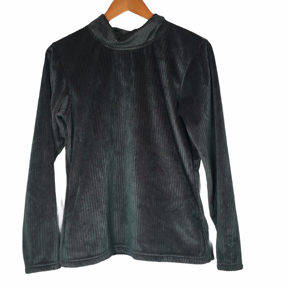 Wooly Bully Green Medium Long Sleeve